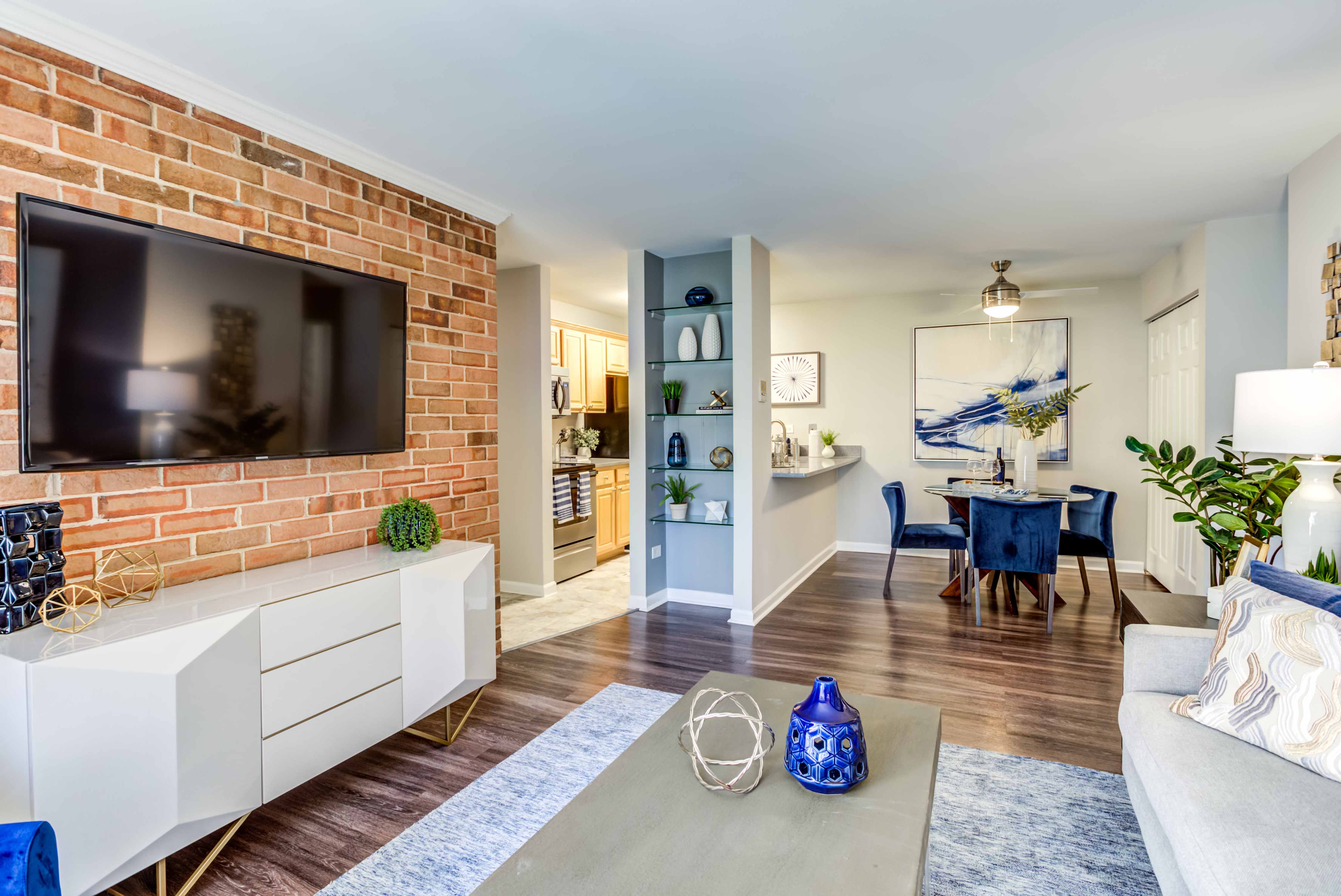 Orion 59 Apartments for Rent in Naperville Photos